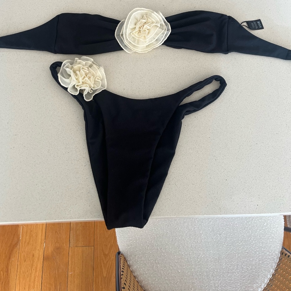 Same swim Rosette black bandeau top 90s bikini bottom